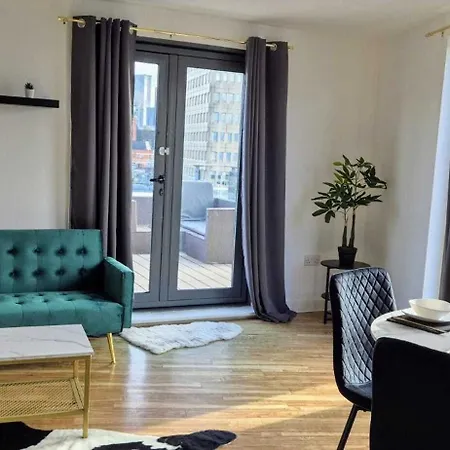 Manchester Penthouse- 2 Bedroom Exterior photo