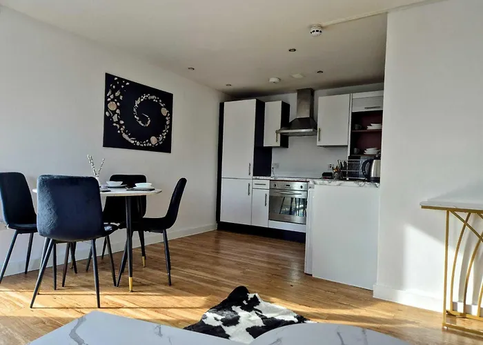 Manchester Penthouse- 2 Bedroom
