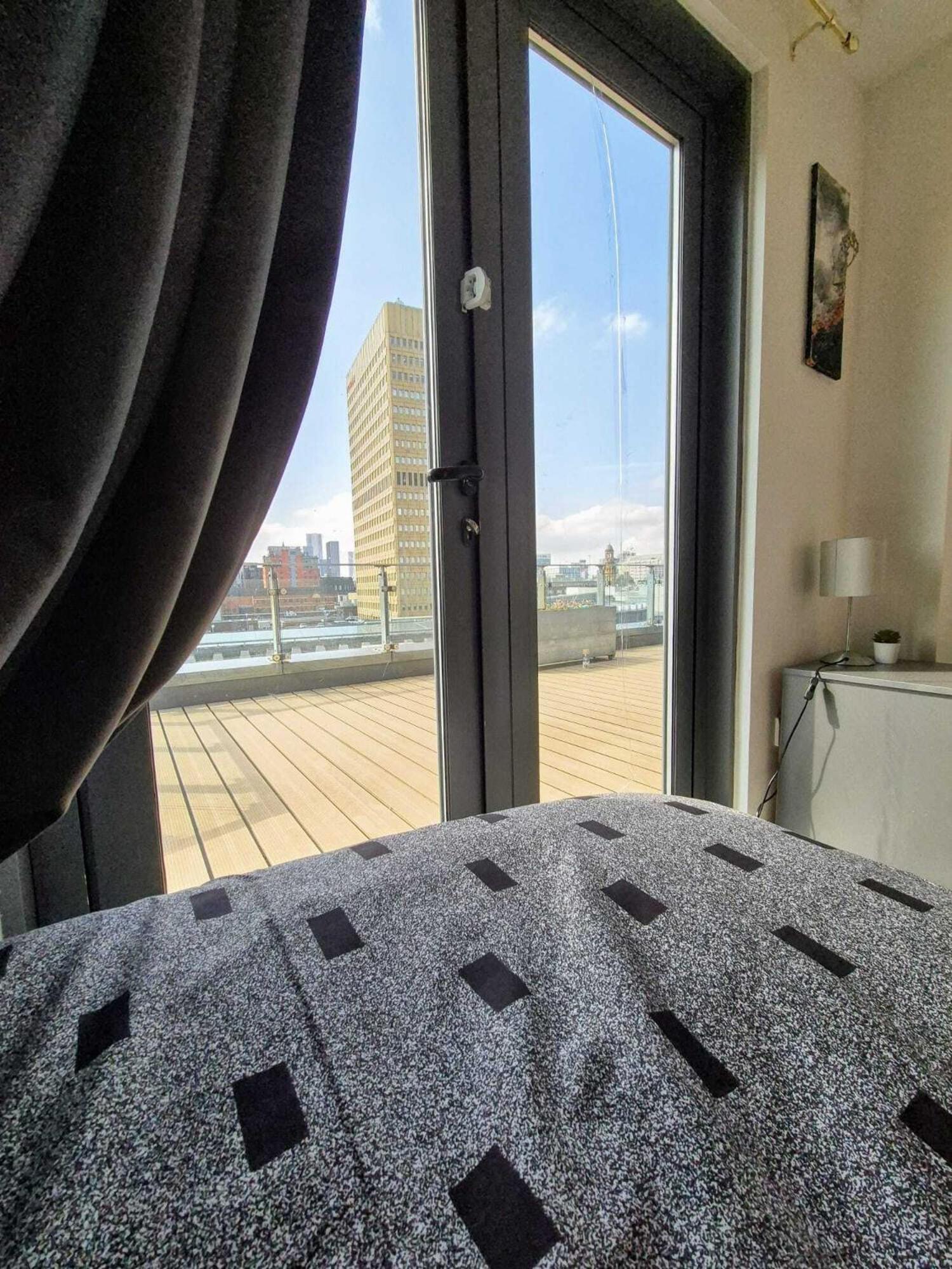 Penthouse- 2 Bedroom *